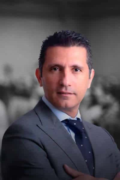 Juan Carlos Molina CEO de Zenith Zing
